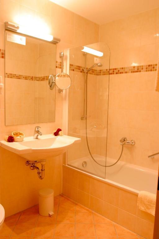 Hotel An Der Ilse Лемго Номер фото